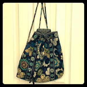 EUC Vera Bradley drawstring backpack